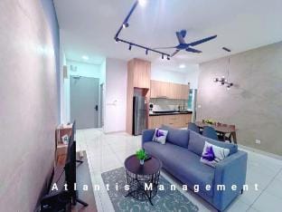 Modern 6 Person at TR Residence Apartment in Federal Territory of Kuala Lumpur