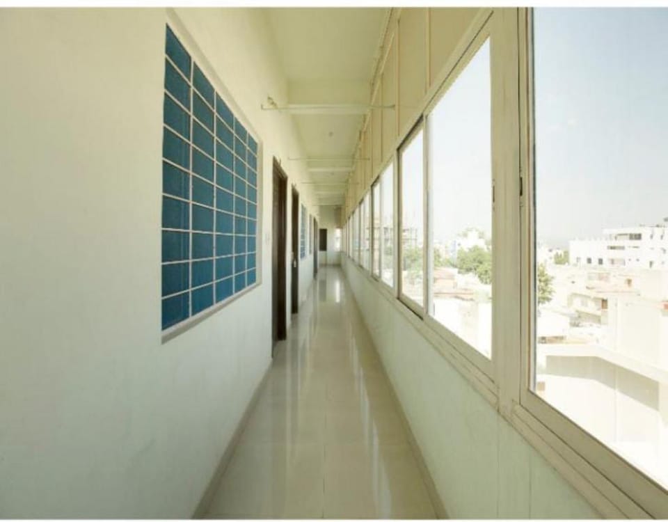 Goroomgo Ramnivas Hotel & Restaurant Udaipur Hotel in Udaipur