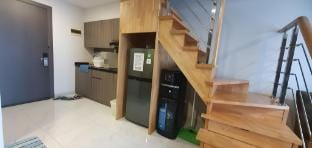 Cozy 2 BR Mezzanine Apartment Vacation rental in Indonesia