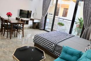 căn hộ ấm áp ngay trung tâm  Apartment in Hanoi