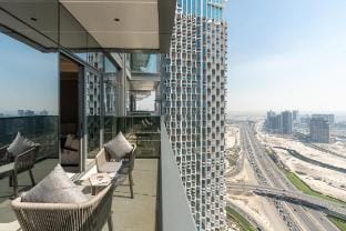 Spacious  3BR | City View l King size Bed Vacation rental in Dubai