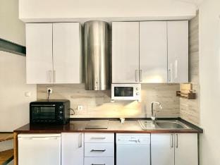 Studio apartment with private terrace in Cascais Vacation rental in Estoril