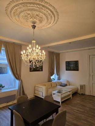 H21D-Central-Cozy Spacious Suits family-4 rooms Vacation rental in Oslo