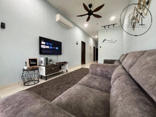 PD 3BR Private Plunge Pool - 5 Mins to Beach Vacation rental in Port Dickson