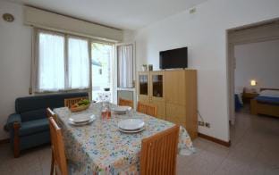 Sweet Retreat Between Pines and Waves in Lignano Apartment in Lignano Sabbiadoro