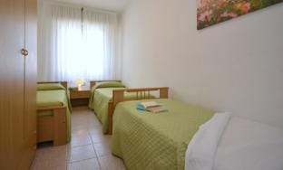 Sweet Retreat Between Pines and Waves in Lignano Apartment in Lignano Sabbiadoro