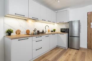 Jana Pawła II apt 312 SuperApart Vacation rental in Warsaw