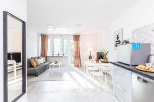 Jana Pawła II 18 SuperApart Vacation rental in Warsaw