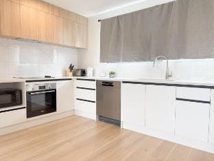 Experience Luxury Living in a New Terrace House Vacation rental in Auckland