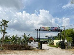 Teluk Intan Farmstays Farm Stay in Perak Tengah District