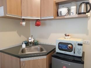 Travelers Lock n' Key - Studio & 1 Bedroom w/ Wifi Apartment in Tagaytay