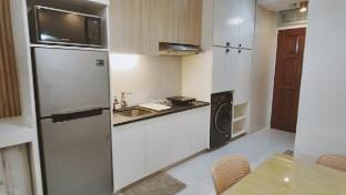 Queensland Manor Condominium Deluxe Suite Apartment in Lapu-Lapu City