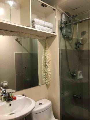 I.T PARK Cebu Twin Bed Avida Riala 100mbps nternet Apartment in Lapu-Lapu City