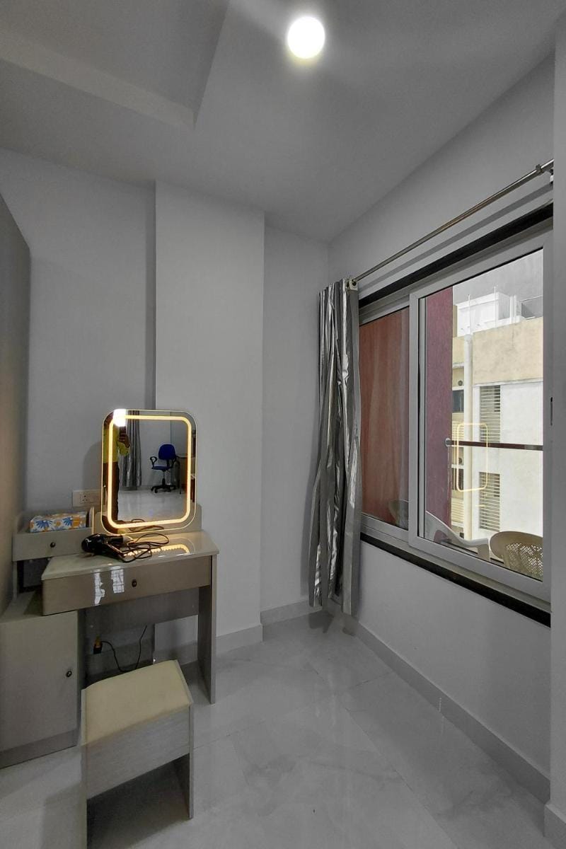 V & U Homestay Sadar Vacation rental in Maharashtra