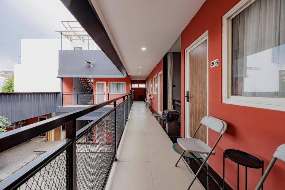 The TAMU HOUSE Syariah Solo RedPartner Hotel in Special Region of Yogyakarta