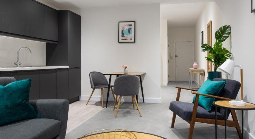 Viridian Apartments - Queen's Park Hotel in City of Westminster