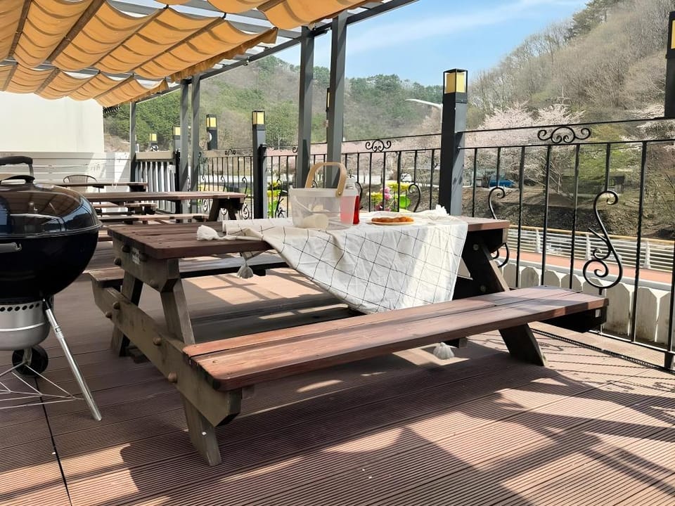 Namwon Jirisan Baemsagol Rium Pension Bed and Breakfast in South Korea
