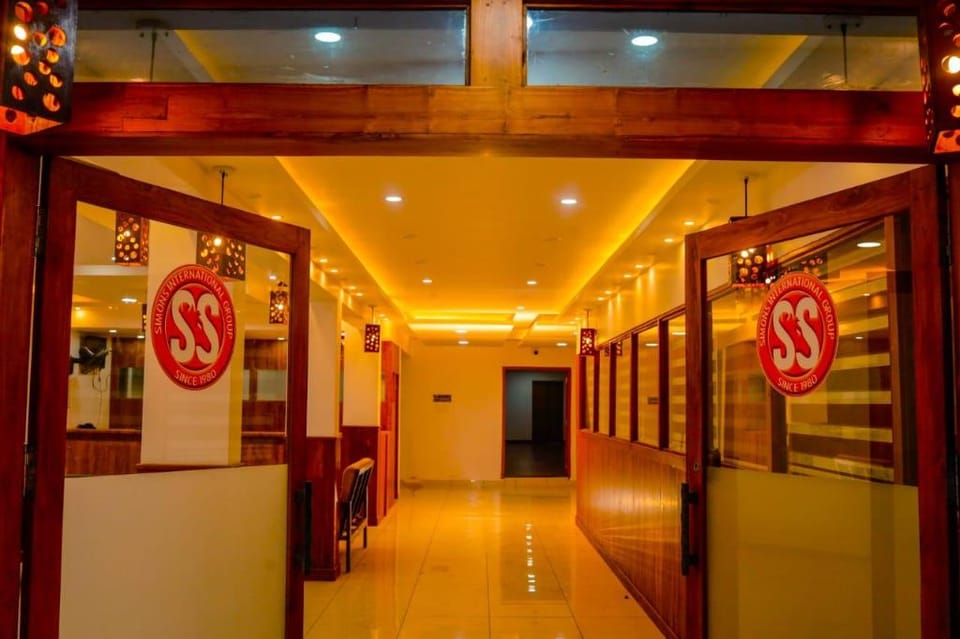 Ramakkalmedu Holiday INN Hotel in Kerala