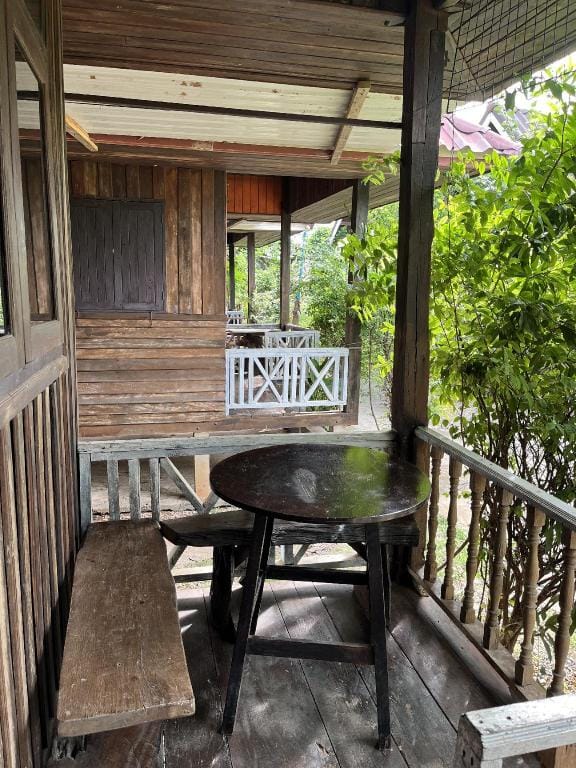 บ้านหอมสมุนไพรพิษณุโลก Resort in Laos