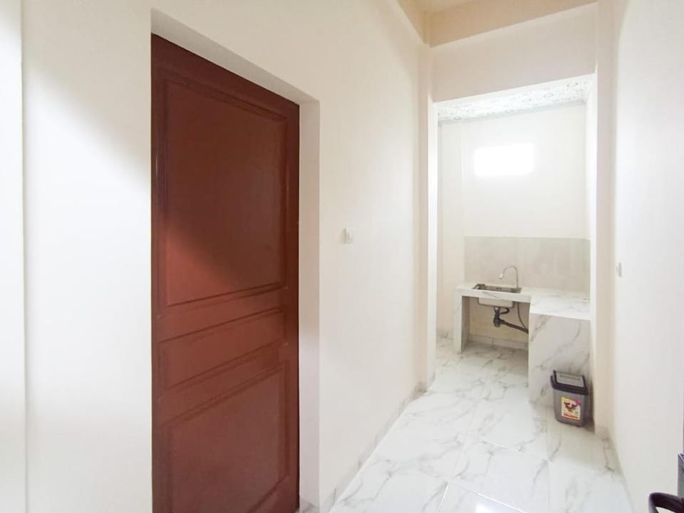 Ghe Ai Homestay RedPartner Hotel in East Java