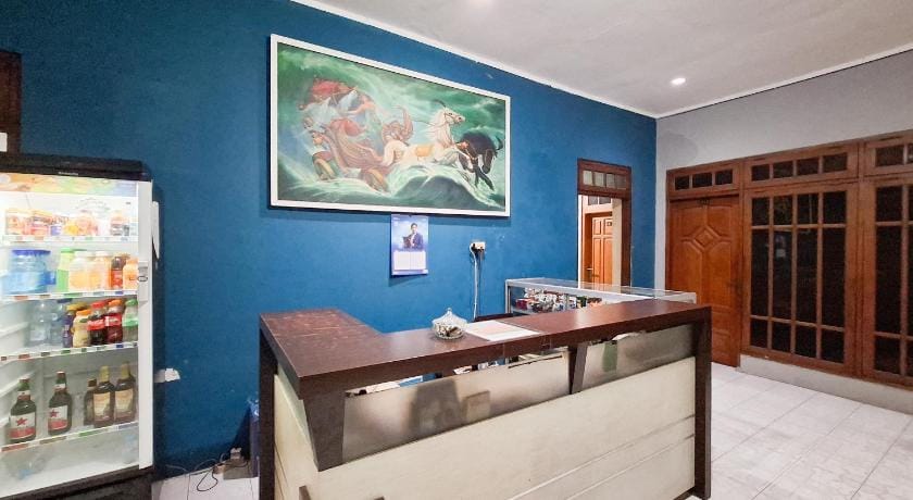 Hotel Djaya RedPartner near Alun Alun Nganjuk Hotel in East Java