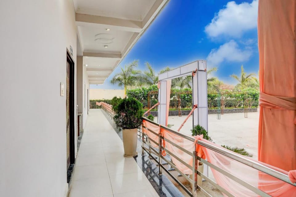 Hotel O Rituraj Greens Resort & Hotel Hotel in Uttar Pradesh