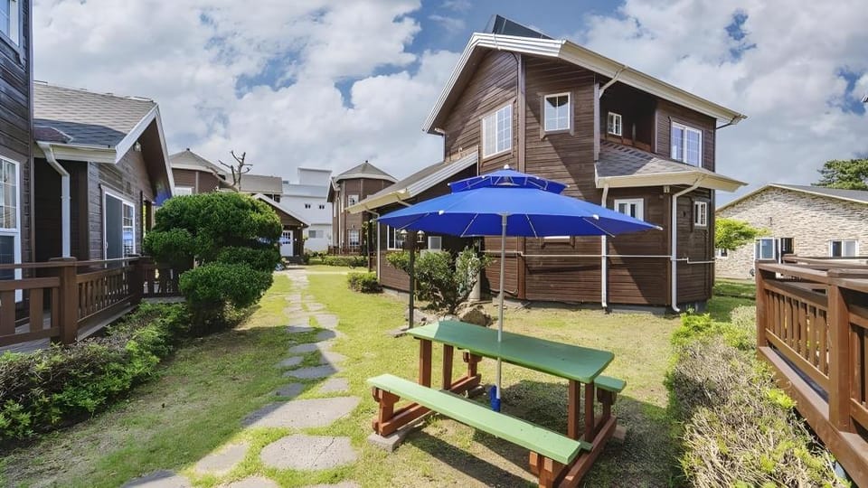 Jeju Haeul Pension Bed and Breakfast in South Korea
