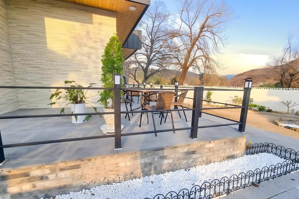 Ulsan You and Dodong Gil Dokchae Pension Bed and Breakfast in South Korea