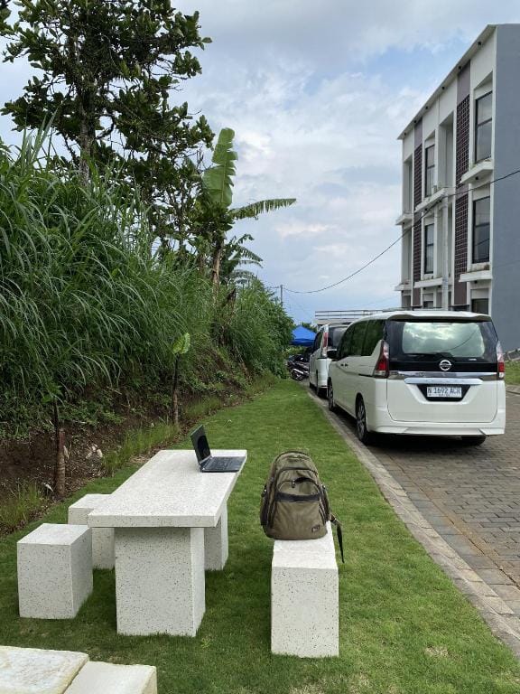 Syariah Awani Coliving Hotel in Batu