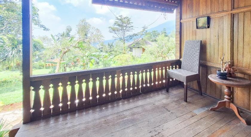 Villa Paul Pamijahan RedPartner Hotel in West Java