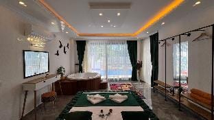Kalkan Korunaklı Havuzlu Villa Villa in Muğla Province