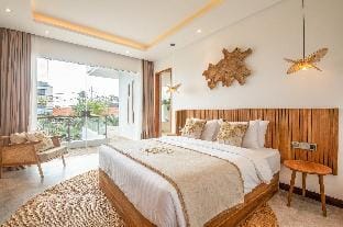 sol N1  Incredible 4 Bds villa near Finns club Villa in North Kuta
