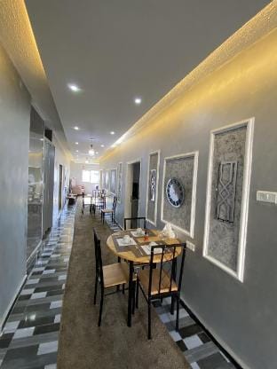 Petra pillres way hostel Apartment in Africa