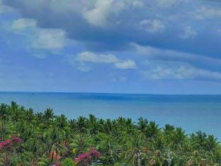 Beach near to Night Market Victoria Vacation house Vacation rental in Phu Quoc