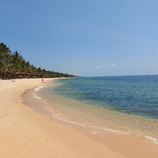 Beach near to Night Market Victoria Vacation house Vacation rental in Phu Quoc
