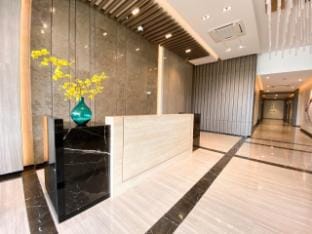 BGC, Taguig Manila, Uptown 2 Apartment in Makati