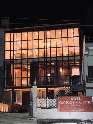 Hotel Ganges Majestic  Apartment in Uttar Pradesh