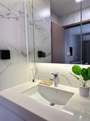 Astra Sky River 1Bd Room Night Bazaar Old Town Vacation rental in Chiang Mai