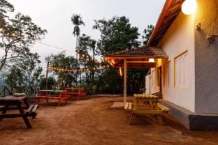 Underground Hostel By Bilwa Estate Vacation rental in Kerala