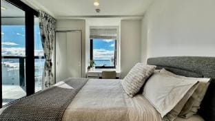 Spectacular Auckland CBD Views Vacation rental in Auckland