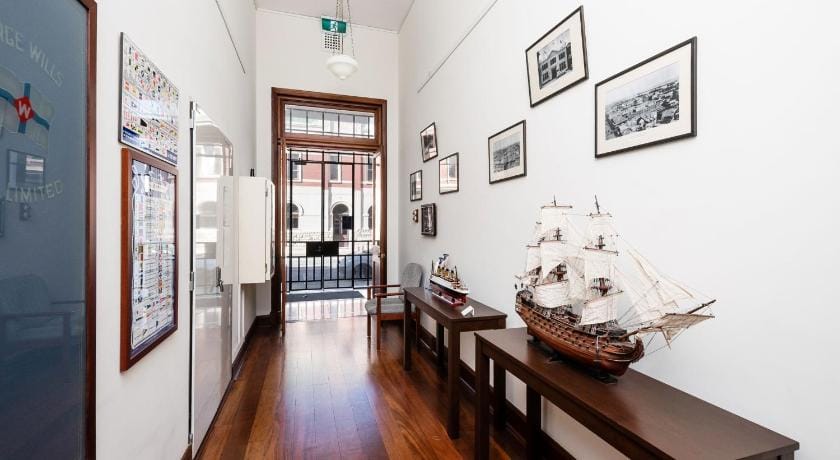 Fremantle Harbourside Apartments Hotel in Perth