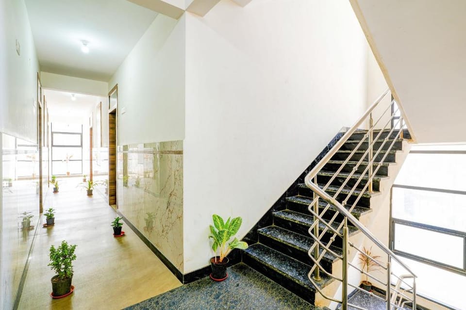 Hotel O by OYO High Bar Boarding And Lodging Hotel in Bengaluru