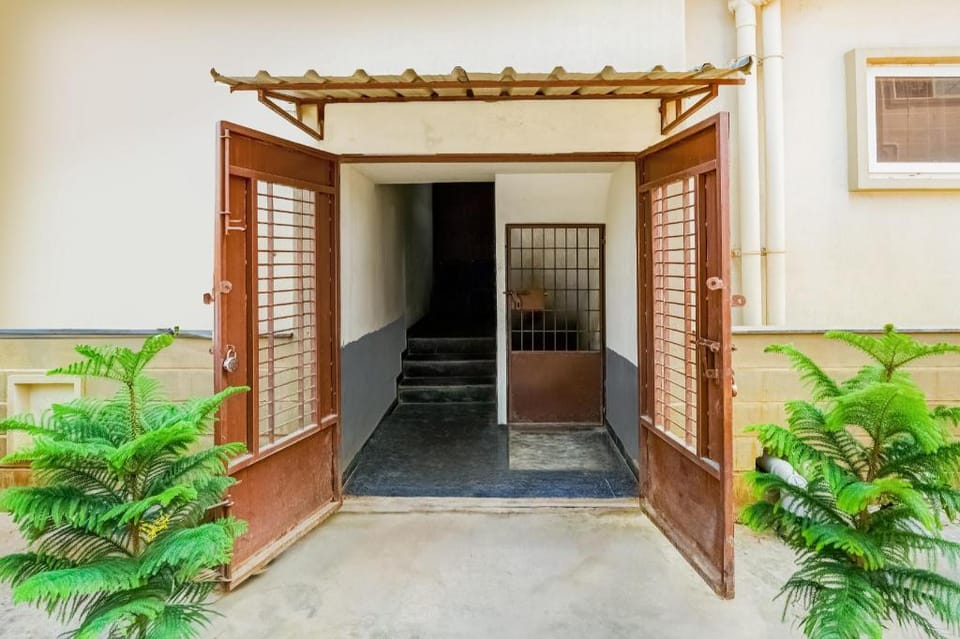 Hotel O by OYO High Bar Boarding And Lodging Hotel in Bengaluru