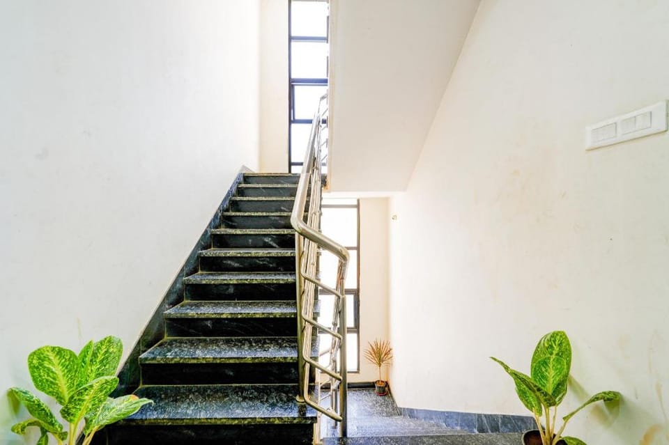 Hotel O by OYO High Bar Boarding And Lodging Hotel in Bengaluru