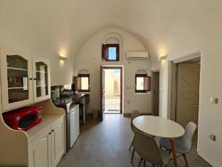 Dreamer's secret villa II Villa in Santorini