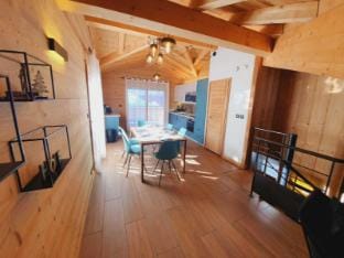 Chalet Delphinette Spa Privatif Morzine Chalet in Les Gets