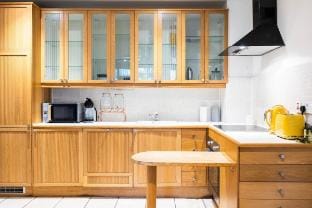 Cozy Garden Apartment Flat – Heart of Earls Court Apartment in City of Westminster