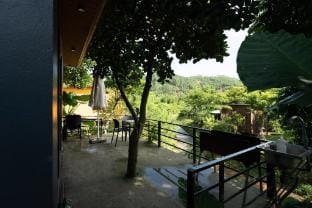 Bungalow Hoa Bên Suối Vacation rental in Laos