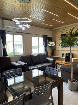 Pawchie Diamond Transient House Vacation rental in Davao City