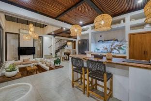Uluwatu Houses Vacation rental in Bali